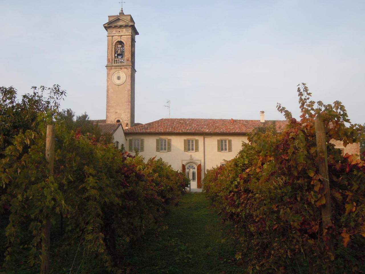 Ostello La Canonica Motta Baluffi Exterior photo