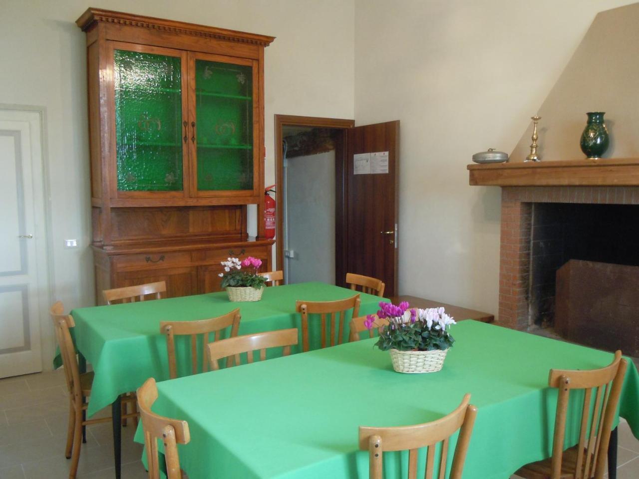 Ostello La Canonica Motta Baluffi Exterior photo